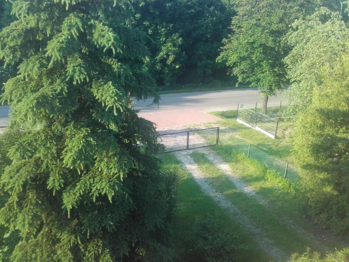 Apartament W Domu Na Wsi Tomaszów Lubelski 外观 照片